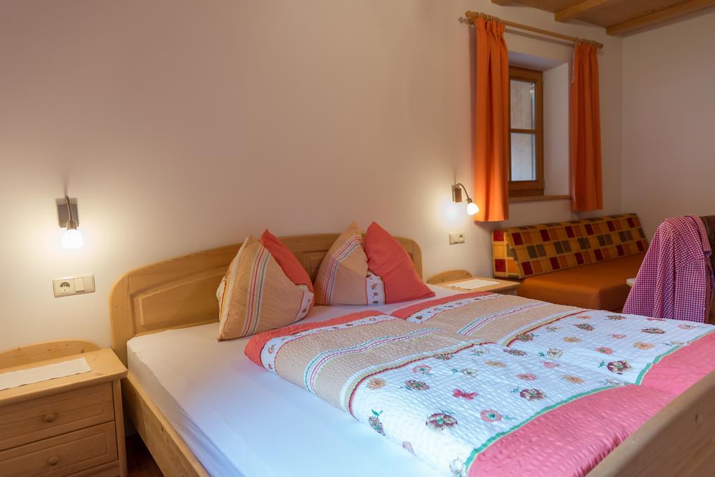 Zu Schgagul Villa Кастелрото Екстериор снимка
