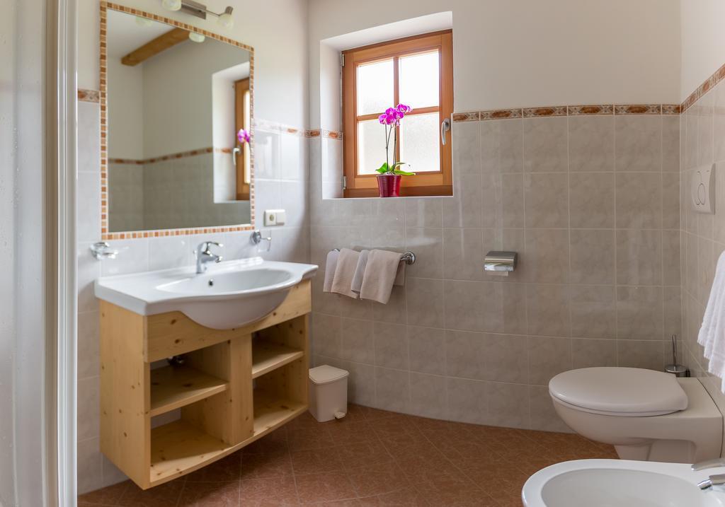 Zu Schgagul Villa Кастелрото Екстериор снимка