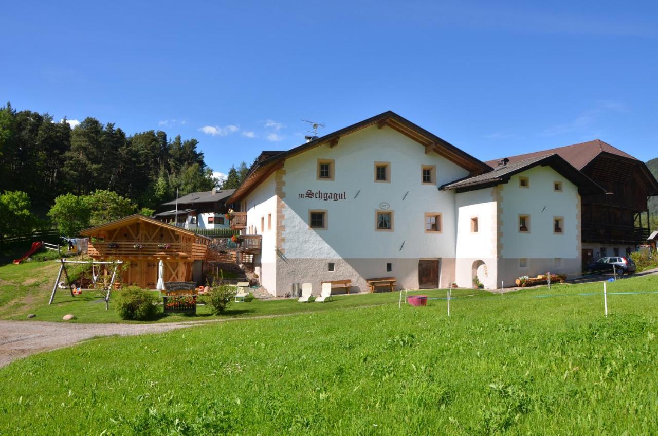 Zu Schgagul Villa Кастелрото Екстериор снимка